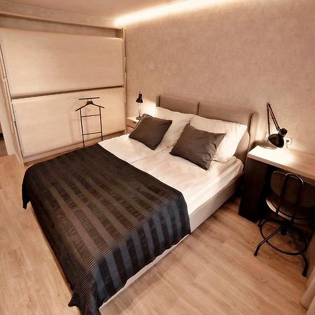Great Location, Stylish Apartment Юрмала Экстерьер фото