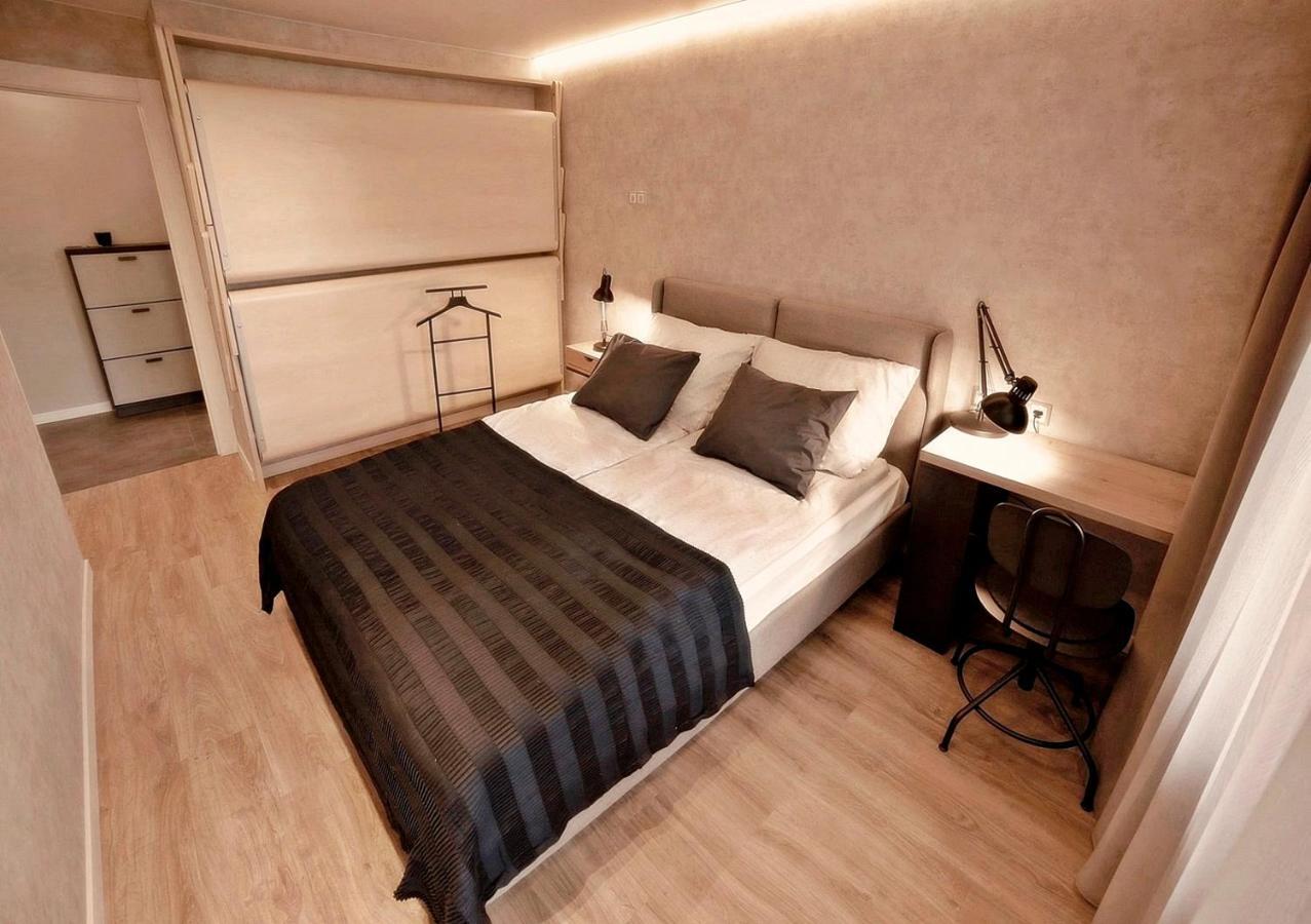 Great Location, Stylish Apartment Юрмала Экстерьер фото